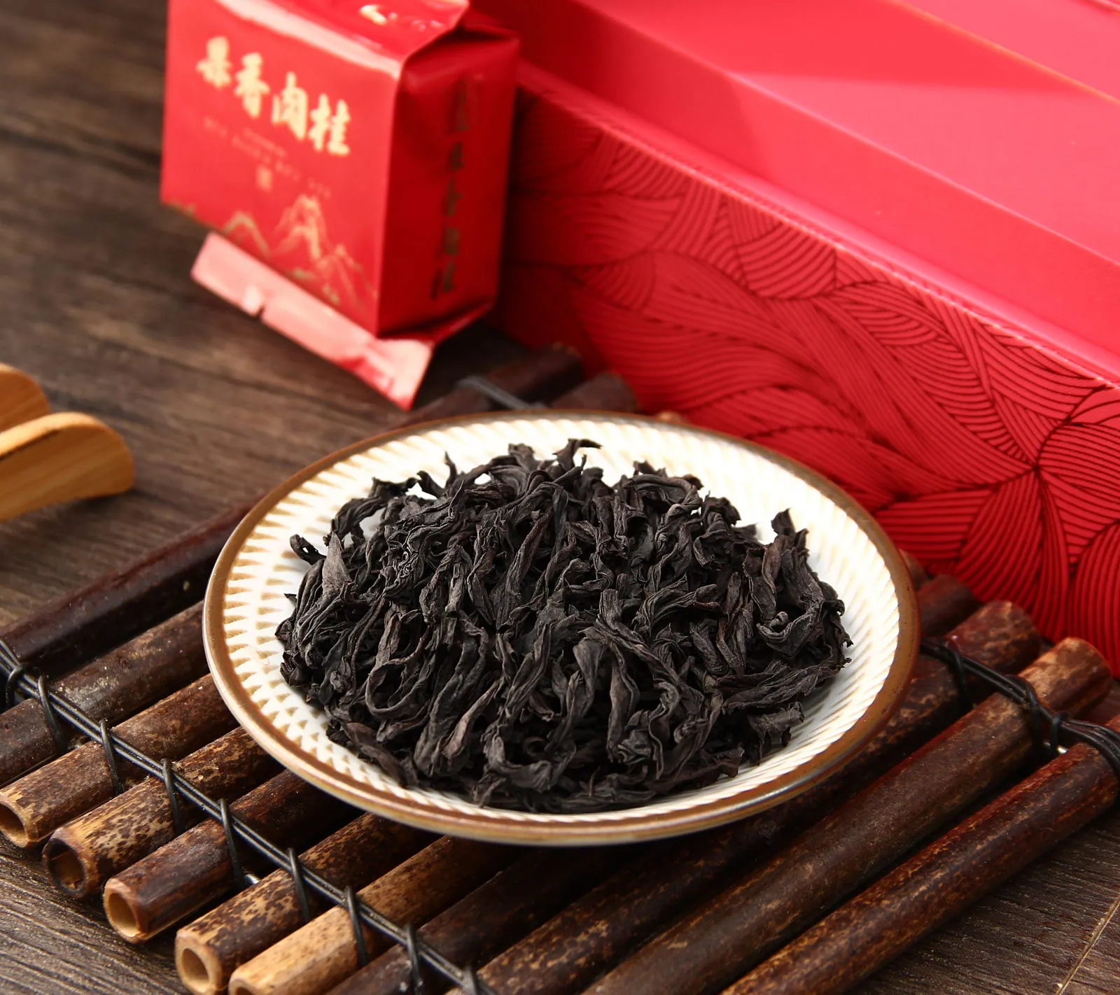 花香水仙 · 老丛干茶